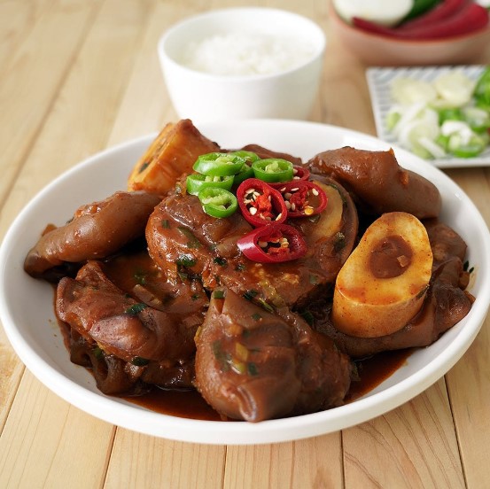 [먹스타] 한우 매콤 우족찜