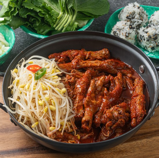 [먹스타] 매콤양념 국물닭발